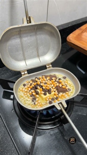 Stovetop Pie Iron Chocolate Butter Popcorn! 🍿🍫