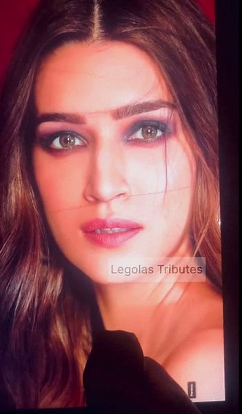 Kriti Sanon Tribute