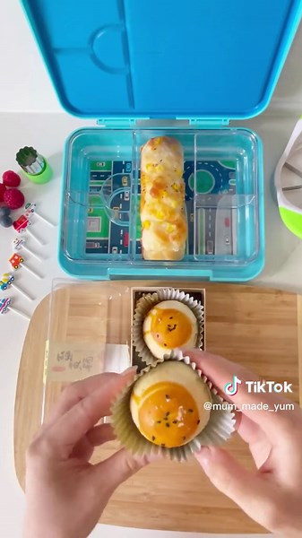 New Car Bento Lunchbox - Perfect for Kids!