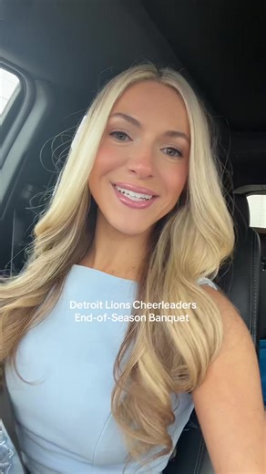 Detroit Lions Cheerleaders End-of-Season Banquet VLOG
