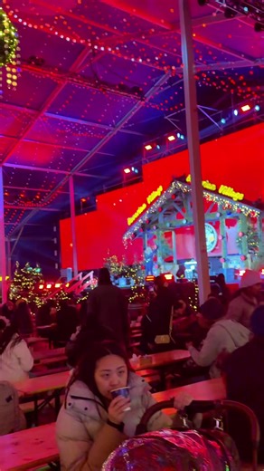 #fyp #london #winterwonderland #pakistani_tik_tok #couple