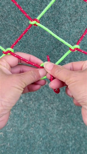 Common methods for tying net knots