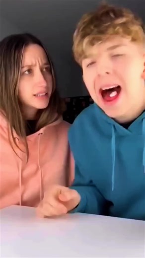 MAGIC TRICKS REVEALED TUTORIAL. MAGIC TRICK TREND MAGIC REVEAL HAND MAGIC CARD MAGIC TRICK .#Magic #Magician #magical #Magicchallange #Magictricks#Magicchallange #Magictricks #Magictricks #Magictricks