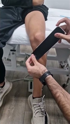 Taping The Knee