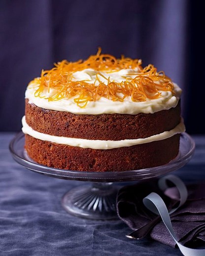 Paul Hollywood's ultimate carrot cake