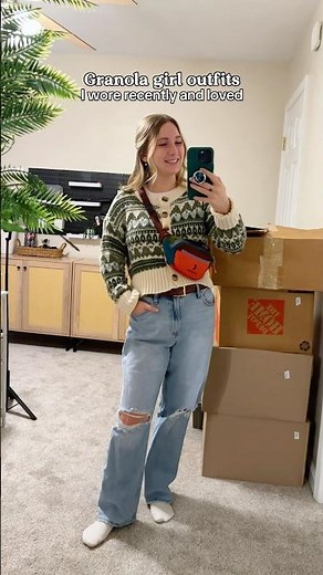 Granola girl outfit Inspo💚