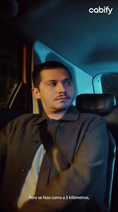 Ahórrate la incomodidad, viaja en Extra Confort y siéntate atrás. Con Cabify, ahorra en lo que vale 💜🚕 | Cabify