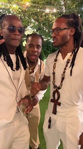 We finish the year like this 🔥 @werevana @erauss_lyrikal_snipa | ADMIRAL T OFFICIEL