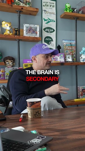 ‪@garyvee‬ on Intution #enterpreneur #foundermindset #garyvee #business