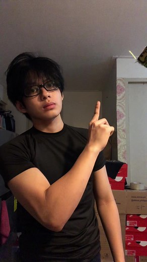 Hwang (@dreamldm)’s videos with Batman - LPB Poody