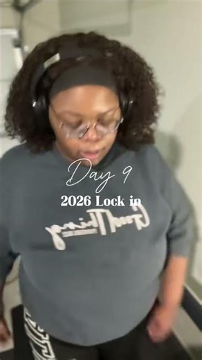 Consistently showing up. Building Discipline one day at a time!✨#dailyvlog #dailydiscipline #walking