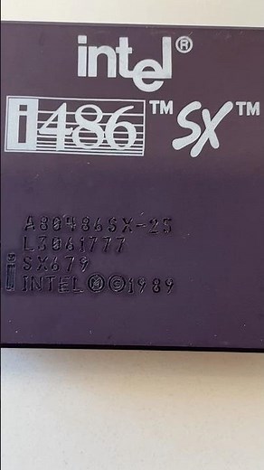 Intel i486 SX Processor (Intel 80486 A80486SX-25)