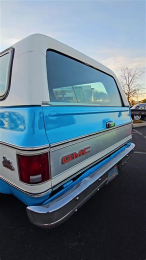 Custom Classic Trucks in Henderson, NV