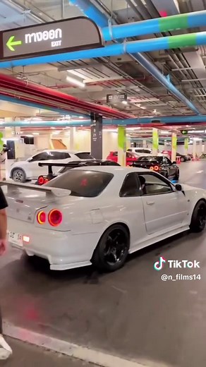 NISSAN SKYLINE GTR R34 🇯🇵❤️👑#racinglegend #SupercarHistory #paratii #seguidores #fypシ゚viral