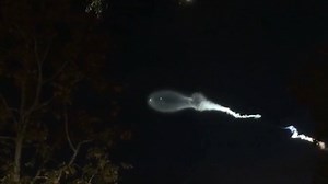 3.5K views · 24 reactions | Remember this plume in the sky from last December? We might see something like it again this morning! SpaceX is is launching Falcon 9 at Vandenberg Air Force Base. The launch was postponed yesterday due to high winds. A livestream of the launch will be on our Facebook page! Stay tuned. MORE: https://goo.gl/b95JL8 | KGET - TV 17 Bakersfield | Facebook