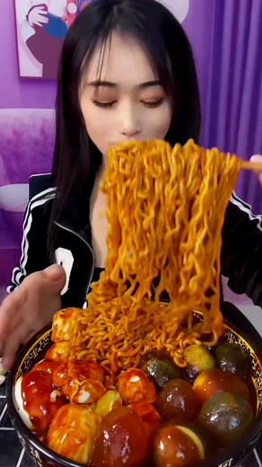 Eating delicious food tasty yummy good eating | My ASMR | Facebook