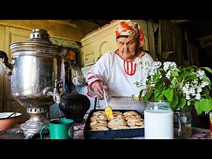 RUSSIAN GRANDMOTHER Cooking DELICIOUS SORREL soup - RARE GRANDMA RECIPE!!! Life in VEPSSKY village.