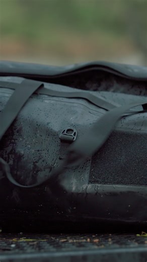 Rain, mud and splashes – this bag doesn't flinch. With a tough roll-top seal and rugged 60L capacity, it keeps all your gear bone dry no matter how wild the conditions get. Strap it to your roof racks, toss it around, hose it off when you’re done – the Pax Hydro 60 is built to handle every adventure, all-weather style. Plus, a handy zip-up pocket keeps smaller essentials organised and easy to access while you’re on the move. #tiegear #adventuresecured #waterproofbag #camping #overlanding