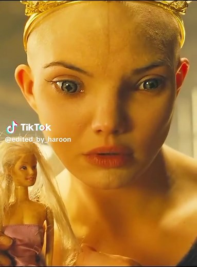 Emotional Alien Scenes in Splice: A Creepy Journey