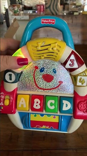 Fisher price - Baby Smartronics Jivin' Jukebox 2000 review