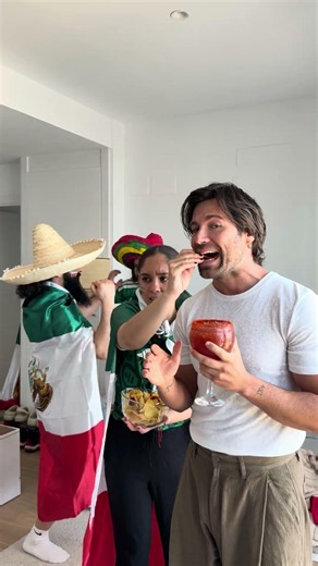 Día 2 sobreviviendo a un partido con Mexicanos 🇲🇽⚽️