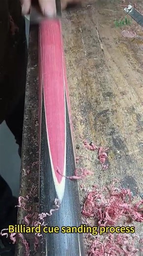 Billiard cue sanding process #machine #wheelsaw #woodworkingmachine #factory