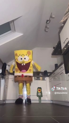 DIY SpongeBob Costume Ideas and Sticker Techniques