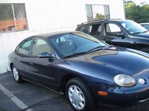 1998 Ford Taurus Start Up, Engine & Full Tour