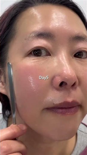 #PR I only removed the mold from one side and the difference between the left and right sides is ...