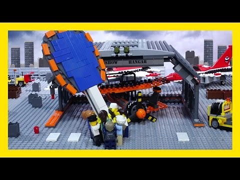 Giant Ping Pong Paddle - Save LEGO City Ending
