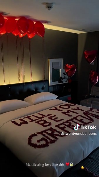 Manifesting Love: Romantic Hotel Setup Ideas