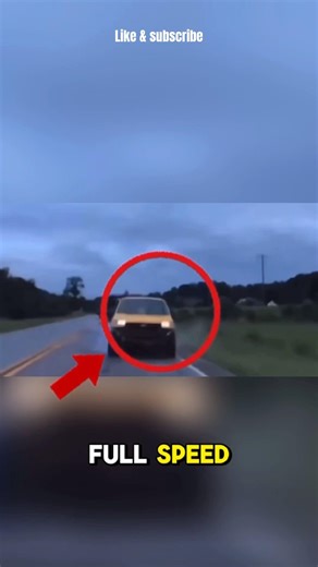 IMPOSSIBLE Car hijacks😳💀 #shorts #hijack #crime #carchase