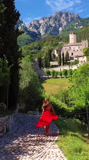 Exploring Beautiful Castles in North Italy - Trentino Adventure