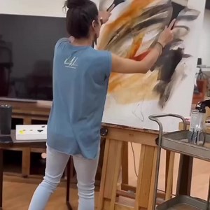 Discover the heart and soul behind the art! Vanessa Horabuena is a Christian Worship Artist whose passion is to glorify God through every brushstroke and canvas. 🎨🙌🏽 | Vanessa Horabuena