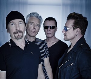 U2 Pays Tribute To Shane MacGowan With Live Cover Of The Pogues “A Rainy Night in Soho” -