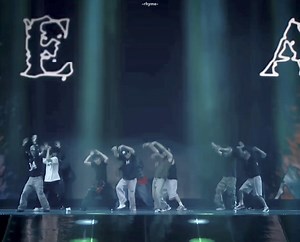 playing on repeat until the album of BITE BACK has an official release. 螺 | 헧헛험 헕헢헬헭 | Facebook