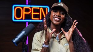 Flau’jae Performs "Big 4" Freestyle Live