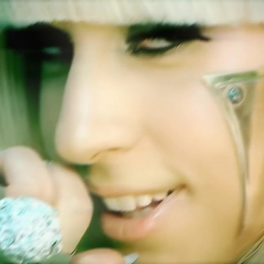 Lady Gaga's Poker Face Performance