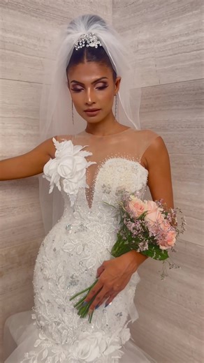 Experiencing my first competition…. Makeup time duration- 35 minutes Model- VISNA FERNANDO Dress sponsored by- Sephora bridal dresses | Menugi Manulya