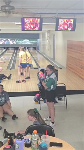 CMU Women's Bowling at Mid-Missouri Invitational at Glasgow Lanes in Glasgow, Missouri. Format is 5 team games. Go eagles!!! | Central Methodist Bowling