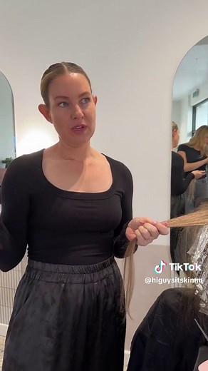 Blonde Transformation with O&M Color | Hairdresser Tutorial