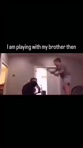 amv meme on Instagram: "#🇯🇵japan is turning footsteps into electricity! Using piezoelectric tiles, every step you take generates a small amount of energy. Millions of steps together can power LED lights and displays in busy places like Shibuya Station. A brilliant way to create a sustainable and smart city • turning m..."