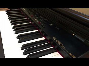 Piano Roland KR 4500