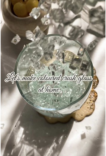 Creating Stunning Resin Art with Crushed Glass