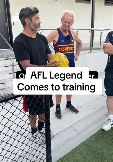 AFL Legend Jeff Farmer Joins Training Session