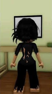 Everytime I Sleep, I Wake Up In a Different Place 😱😨 #roblox #robloxshorts #brookhavenrp