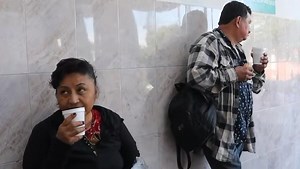  [VIDEO] DIF Coatzacoalcos inicio el año con entrega de desayunos calientes a personas vulnerables | Código Veracruz Noticias | Facebook