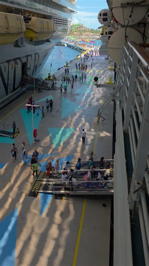 Heading back to the ships - Wonder & Allure of the Seas docked in Coco Cay #youtubeshorts #bahamas