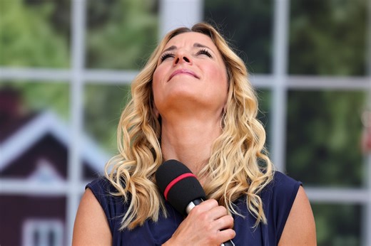 Stefanie Hertel rührt zu Tränen: "Die Musi" findet statt!