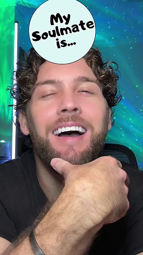 Try Out the Trending Blue Eyes Filter on TikTok